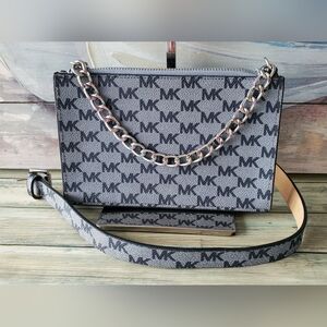 Michael Kors Signature Logo Pull Chain Belt Bag Fanny Pack Purse Gray/Blue